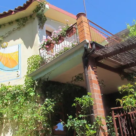 Nonna Lelletta Bed & Breakfast Lanusei