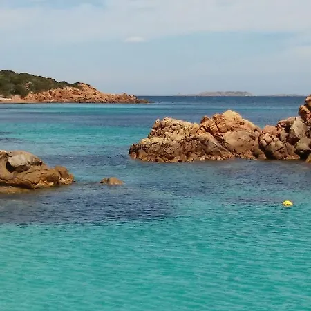 ベッド・アンド・ブレックファスト Nonna Lelletta ラヌゼーイ