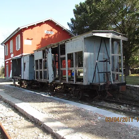 ベッド・アンド・ブレックファスト Nonna Lelletta ラヌゼーイ